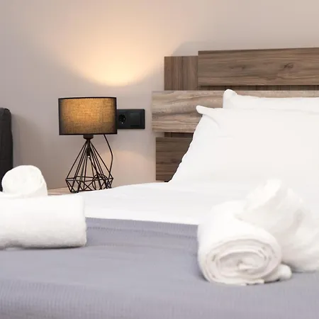 Lorien City Center Apartments Ioannina Extérieur photo